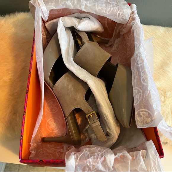 Tory Burch Ashton Slingback Pumps - Picture 5 of 15